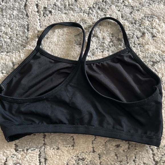 Black sports bra • BBB - Picture 2 of 2